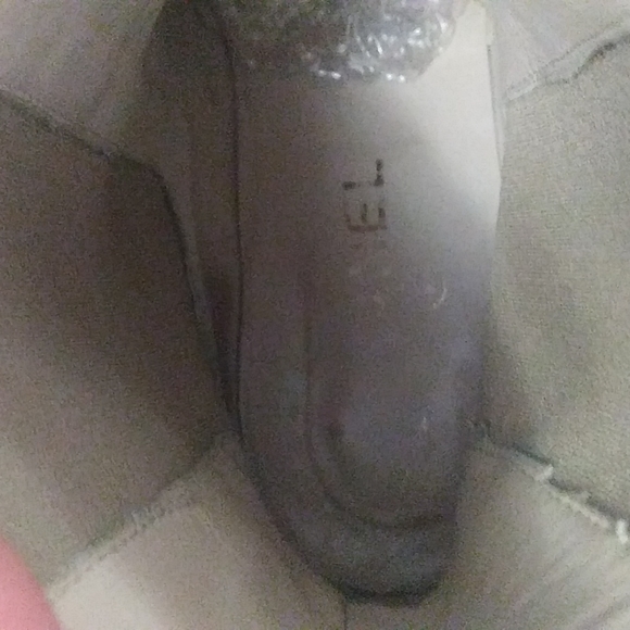 Chanel Fur Boots - Picture 5 of 8